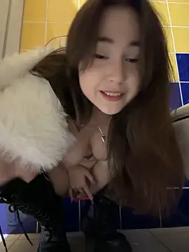 Snapshot of Peachy_Dream chatting on 02-12-25, 08:40 Peachy Dream online show from 02-12-25, 08:40