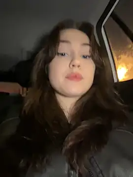 Snapshot of Peachy_Dream chatting on 03-13-25, 09:16 Peachy Dream online show from 03-13-25, 09:16