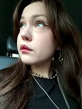 Snapshot of Peachy_Dream chatting on 09-10-25, 04:07 Peachy Dream online show from 09-10-25, 04:07