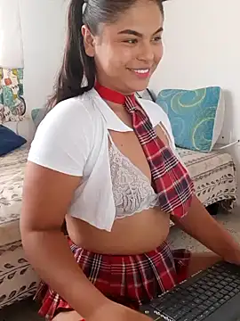 Cleo hills online show from 12-06-24, 03:44