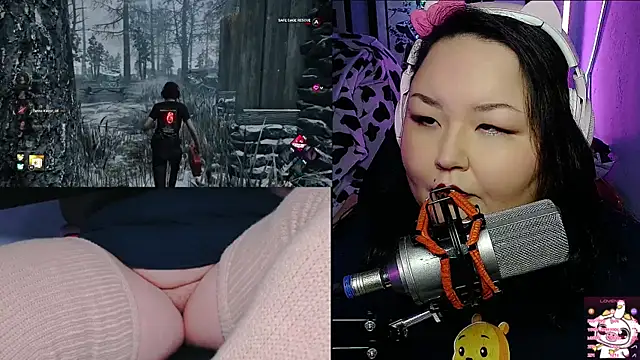 Snapshot of EmGreens chatting on 02-09-25, 07:27 EmGreens online show from 02-09-25, 07:27