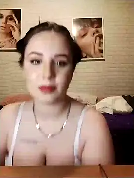 Snapshot of AdelinaJude chatting on 12-29-24, 08:37 AdelinaJude online show from 12-29-24, 08:37