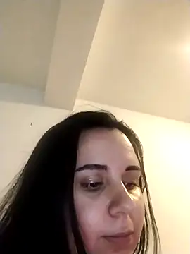 Snapshot of AdelinaJude chatting on 10-08-25, 12:30 AdelinaJude online show from 10-08-25, 12:30