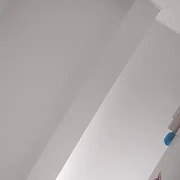 Snapshot of AdelinaJude chatting on 10-19-25, 06:19 AdelinaJude online show from 10-19-25, 06:19