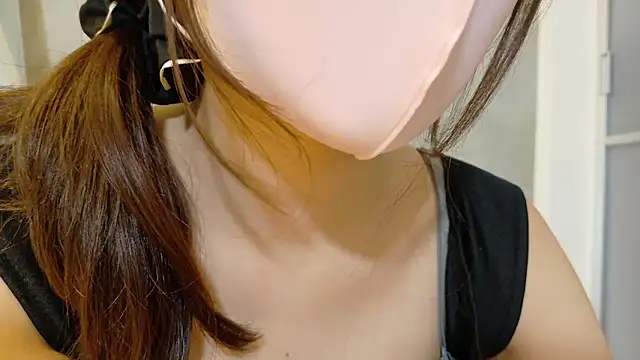 tsukuyomityan1 online show from 09-30-25, 08:19