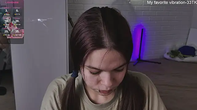 ValBae online show from 01-29-25, 12:02