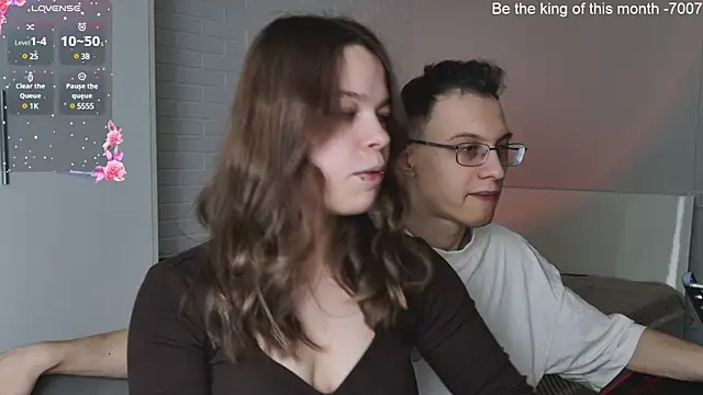 ValBae online show from 03-21-25, 10:17