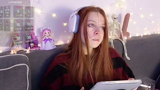 Snapshot of ValBae chatting on 01-10-26, 09:05 ValBae online show from 01-10-26, 09:05