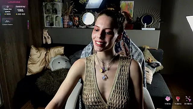 AyreenMoore online show from 09-23-25, 08:01