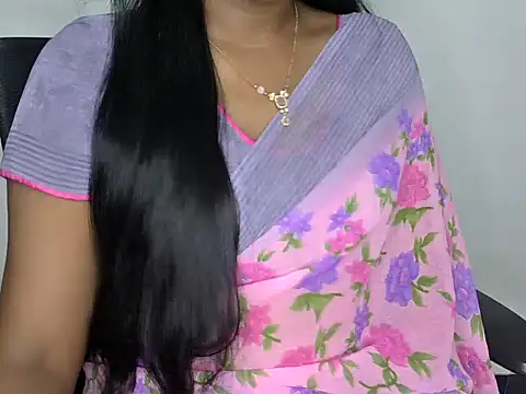 Snapshot of shila20 chatting on 02-18-25, 10:03 shila20 online show from 02-18-25, 10:03