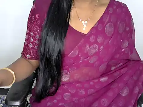 Snapshot of shila20 chatting on 02-21-25, 04:05 shila20 online show from 02-21-25, 04:05