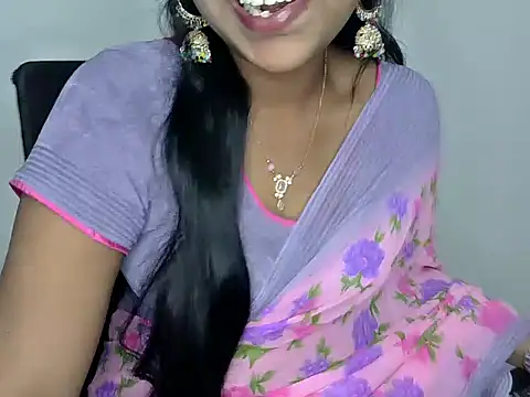 Snapshot of shila20 chatting on 02-23-25, 12:30 shila20 online show from 02-23-25, 12:30