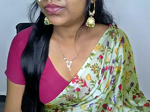 Snapshot of shila20 chatting on 03-14-25, 02:42 shila20 online show from 03-14-25, 02:42