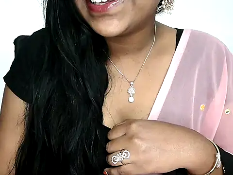 Snapshot of shila20 chatting on 11-04-25, 06:40 shila20 online show from 11-04-25, 06:40