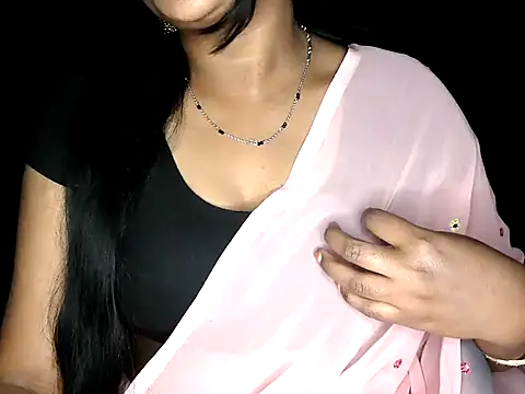 Snapshot of shila20 chatting on 11-21-25, 03:22 shila20 online show from 11-21-25, 03:22