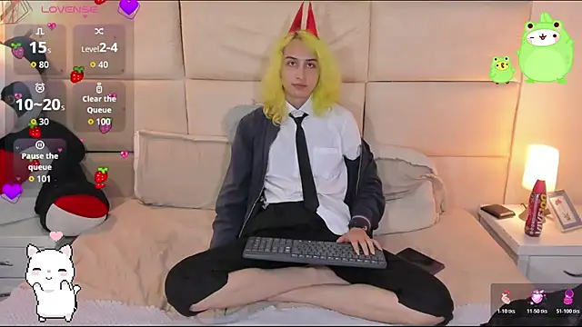 -kisa  online show from 11-15-25, 02:31