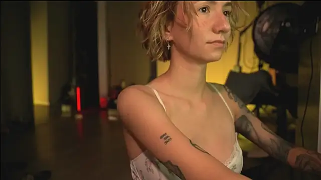 Arianna Richi online show from 03-02-25, 05:54