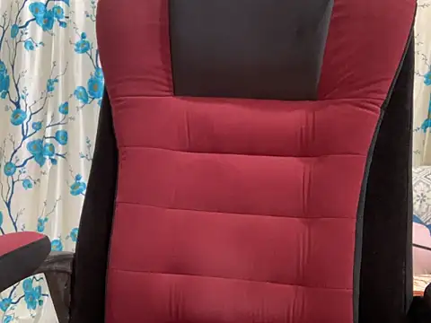 Snapshot of Kayzza_5 chatting on 02-17-26, 05:37 Kayzza 5 online show from 02-17-26, 05:37