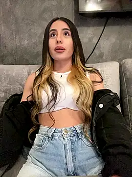 AbyThompson online show from 02-18-25, 08:47