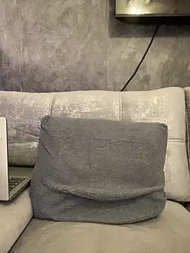 AbyThompson online show from 02-26-25, 11:48