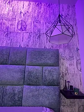 AbyThompson online show from 03-19-25, 07:49