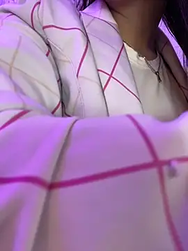 AbyThompson online show from 10-20-25, 08:09