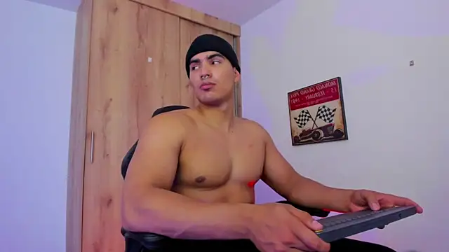 JamesGraay online show from 12-03-24, 05:42