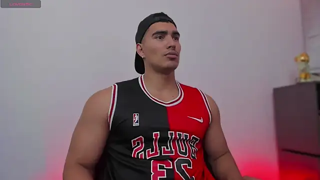 JamesGraay online show from 11-06-25, 07:04