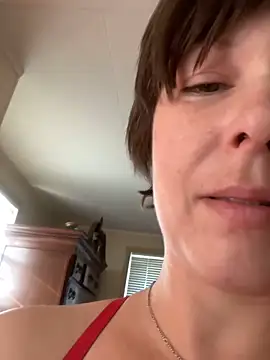 Snapshot of KatieBARBiE98 chatting on 12-07-24, 05:53 KatieBARBiE98 online show from 12-07-24, 05:53