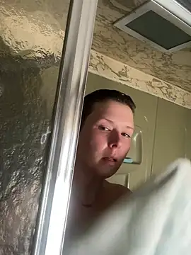 Snapshot of KatieBARBiE98 chatting on 02-17-25, 04:59 KatieBARBiE98 online show from 02-17-25, 04:59