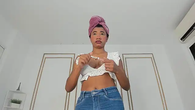 ashley lemus online show from 02-21-25, 12:28