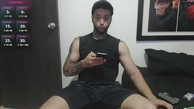 maxi rogger18 online show from 03-20-25, 02:51