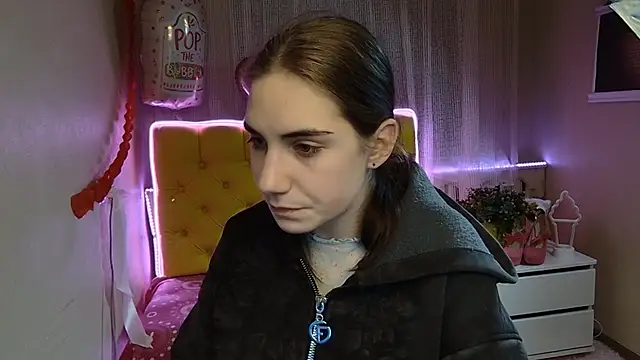 NikaStark  online show from 03-04-25, 11:11