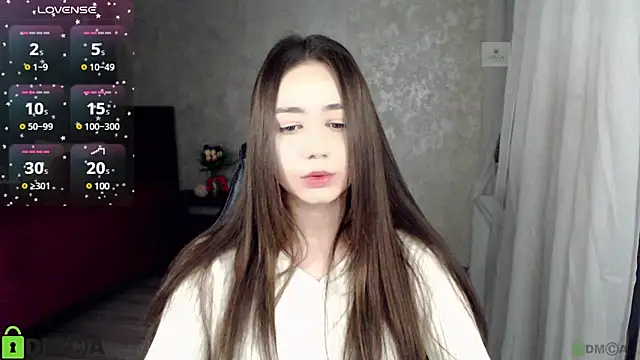 Mary Moonlight online show from 12-31-24, 05:40