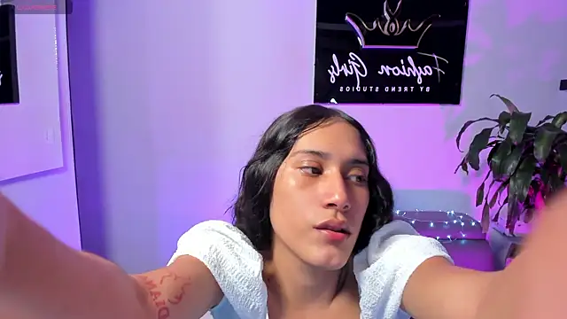 CamilaHarperr  online show from 09-20-25, 06:03