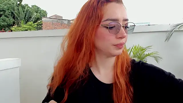 sweeet peach online show from 12-30-24, 06:05