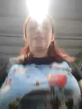 Snapshot of catalinamommyx chatting on 10-09-25, 02:04 catalinamommyx online show from 10-09-25, 02:04