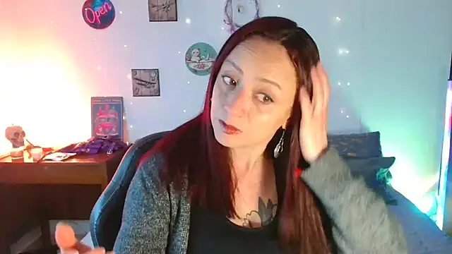 Snapshot of catalinamommyx chatting on 01-18-26, 10:02 catalinamommyx online show from 01-18-26, 10:02