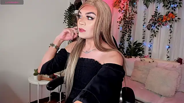 karol elegance  online show from 03-16-26, 01:04