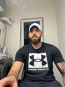 Snapshot of LoveIsBlind_ chatting on 12-22-24, 08:03 LoveIsBlind  online show from 12-22-24, 08:03