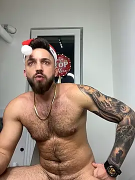 Snapshot of LoveIsBlind_ chatting on 12-24-24, 10:28 LoveIsBlind  online show from 12-24-24, 10:28