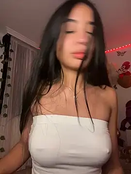 lina pink online show from 01-02-25, 06:40