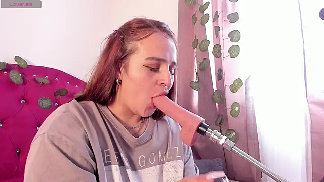 evy orange1 online show from 12-01-24, 07:36