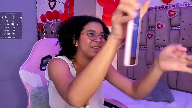 MilaHall  online show from 02-22-25, 07:01