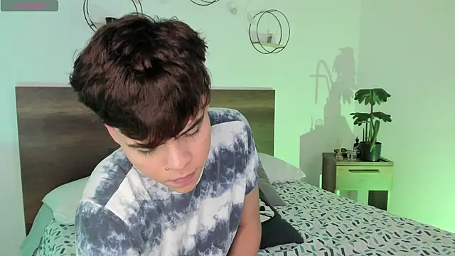 justinbiler online show from 03-20-25, 05:13