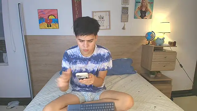 justinbiler online show from 09-25-25, 01:15