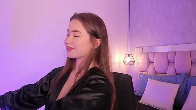 Roxie-Summers11 online show from 01-27-25, 11:33