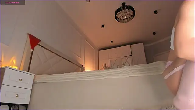 Snapshot of stellagracee chatting on 01-19-25, 02:28 stellagracee online show from 01-19-25, 02:28