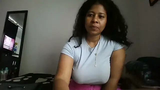 Ivon-09 online show from 10-17-25, 11:57