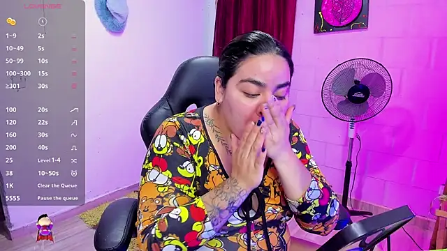 Sharon hils online show from 12-22-24, 10:28